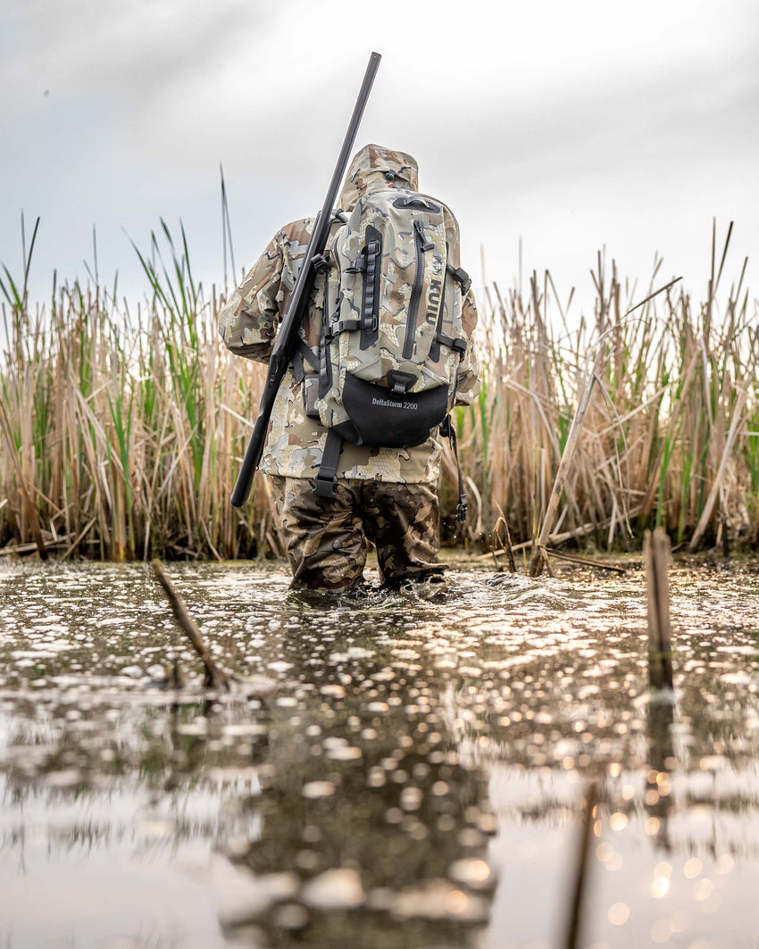 DeltaStorm 2200 Submersible Backpack | Stone
